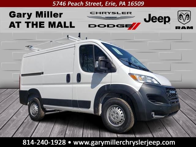 2025 RAM ProMaster 1500 Cargo Van Tradesman Low Roof 118' WB w/Pass Seat in Bright White Clearcoat — front three-quarter view
